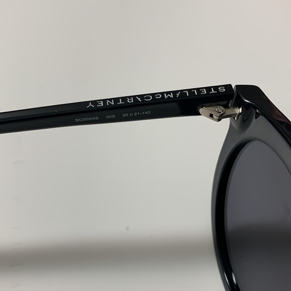 Stella McCartney sunglasses GUC - Picture 4 of 5